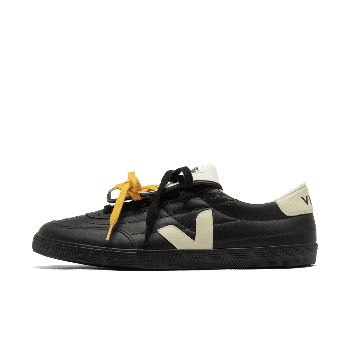 Magliano x VEJA Panenka 'Black'