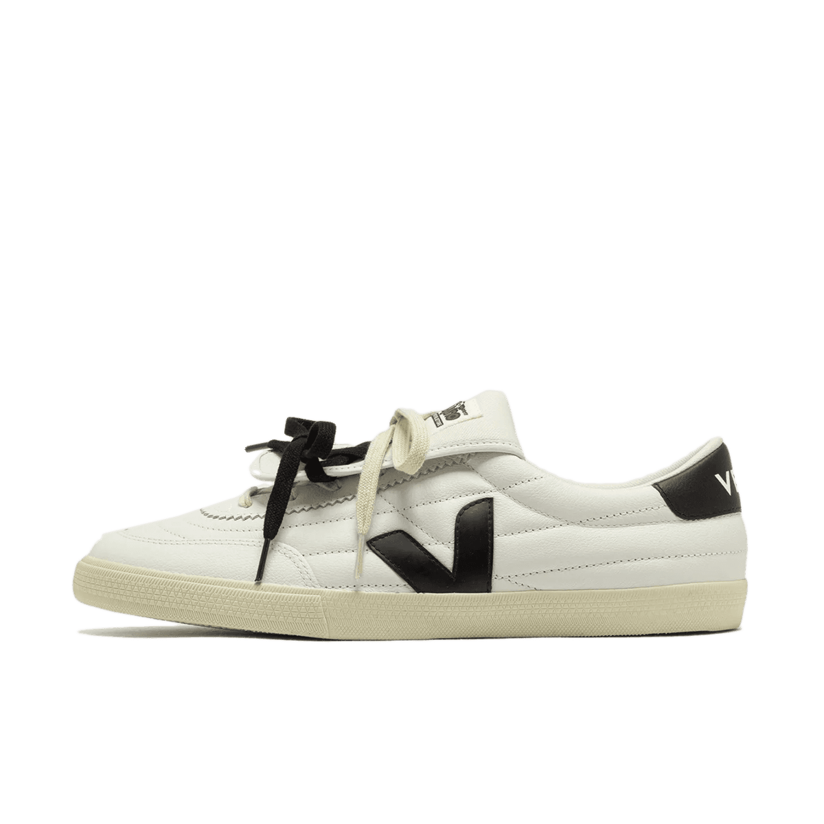 Magliano x VEJA Panenka 'White'