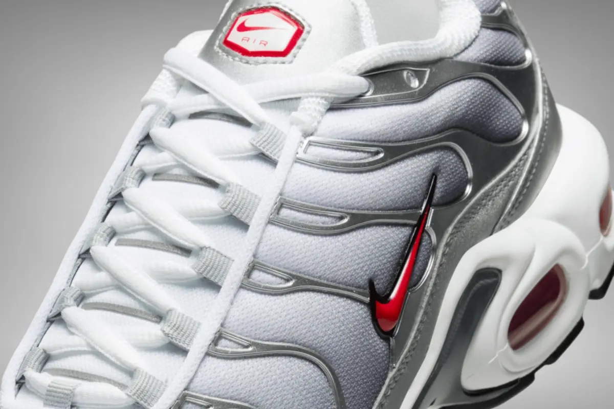 Out now: der Nike Air Max Plus 'Silver Bullet'