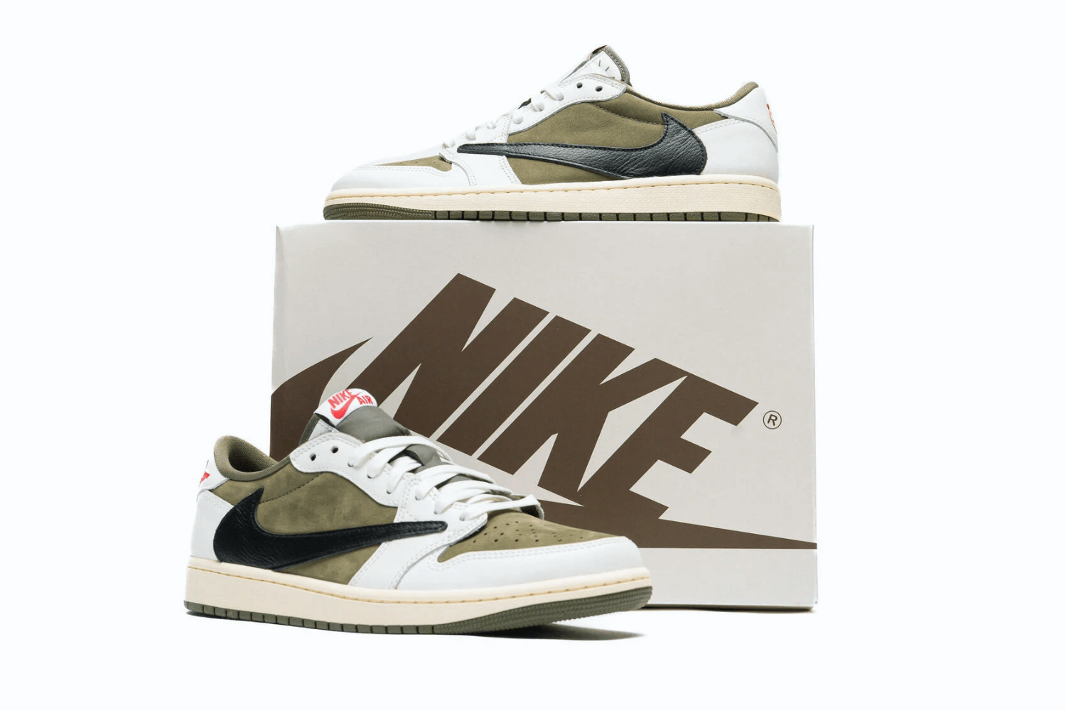 Where to cop: der Travis Scott x Air Jordan 1 Low 'Medium Olive'