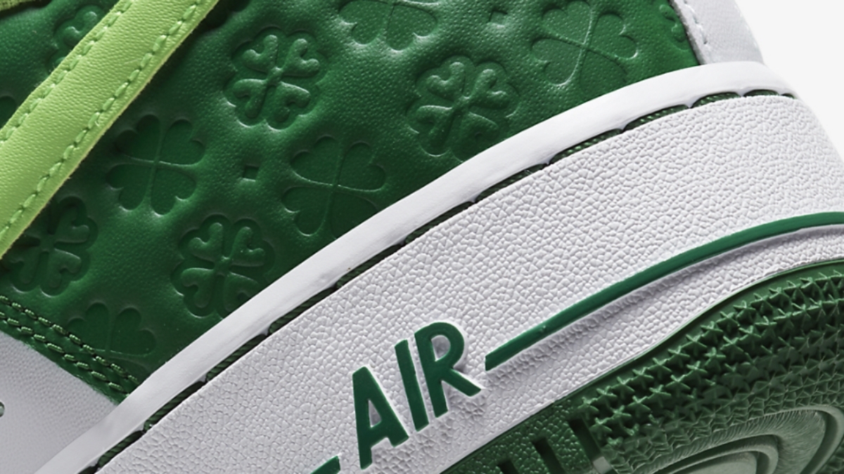 A St Patrick's Day colorway arrives for the Air Force 1
