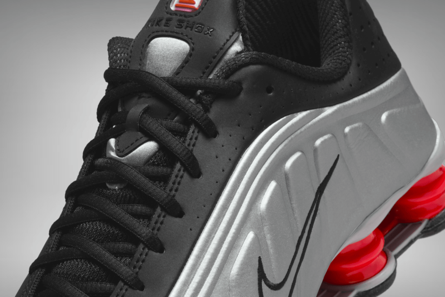 Release reminder: Nike Shox R4 OG 'Black Metallic Silver'