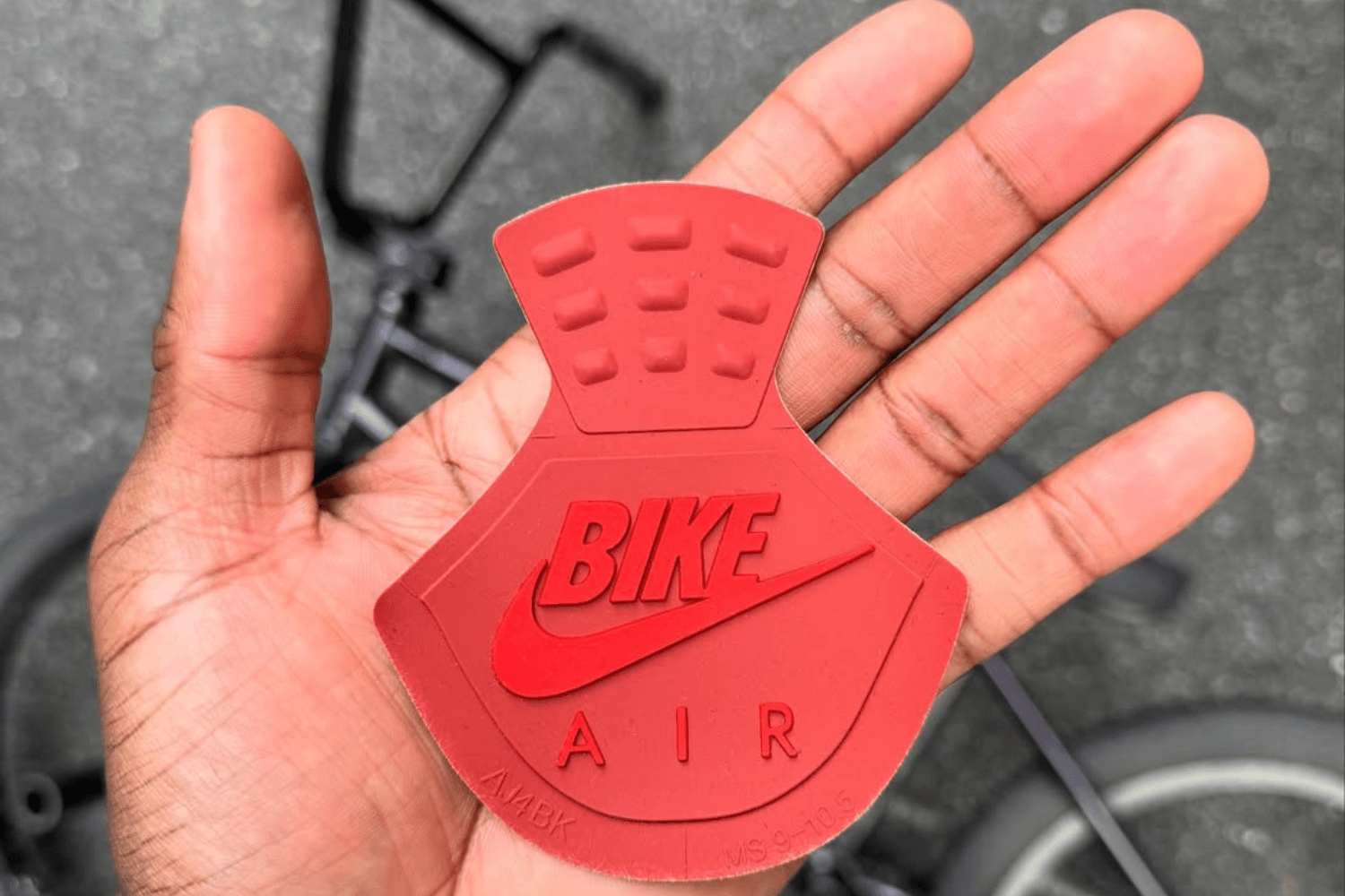 Nigel Sylvester arrives with an Air Jordan 4 'Bike Air'