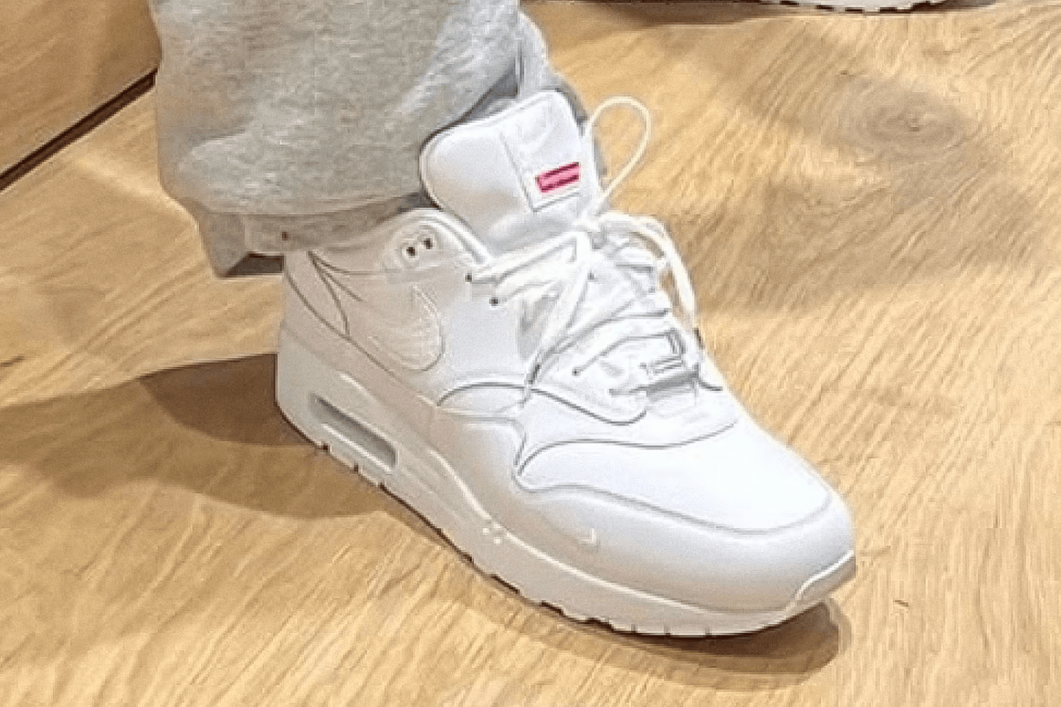 First look at the Supreme x Nike Air Max 1 '87