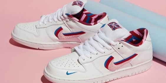 White Nike SB Dunk with Pink details