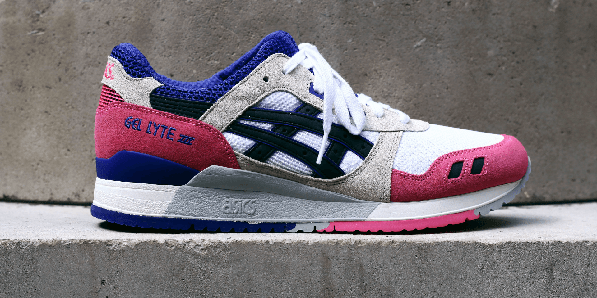 Pink ASICS Gel Lyte III