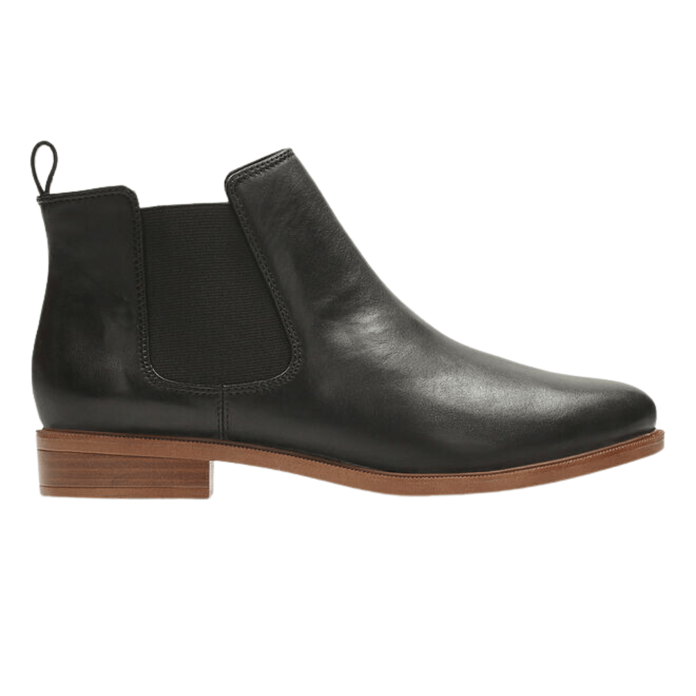 black clarks womens chelsea boots