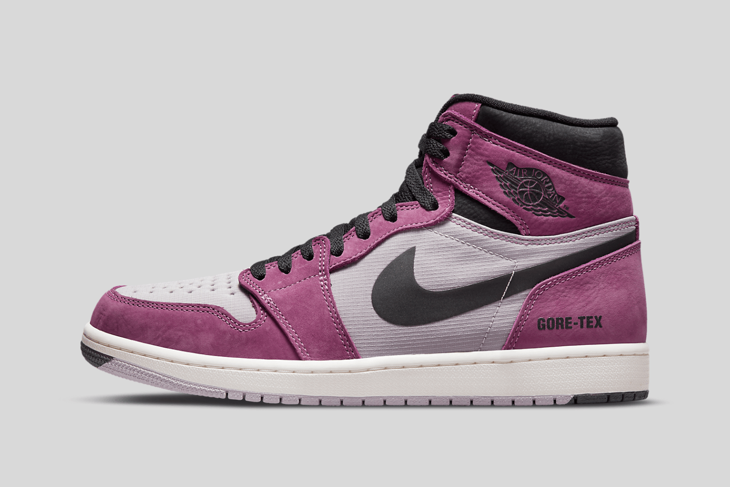 Officiële beelden Air Jordan 1 High GORE-TEX &#8216;Berry&#8217;