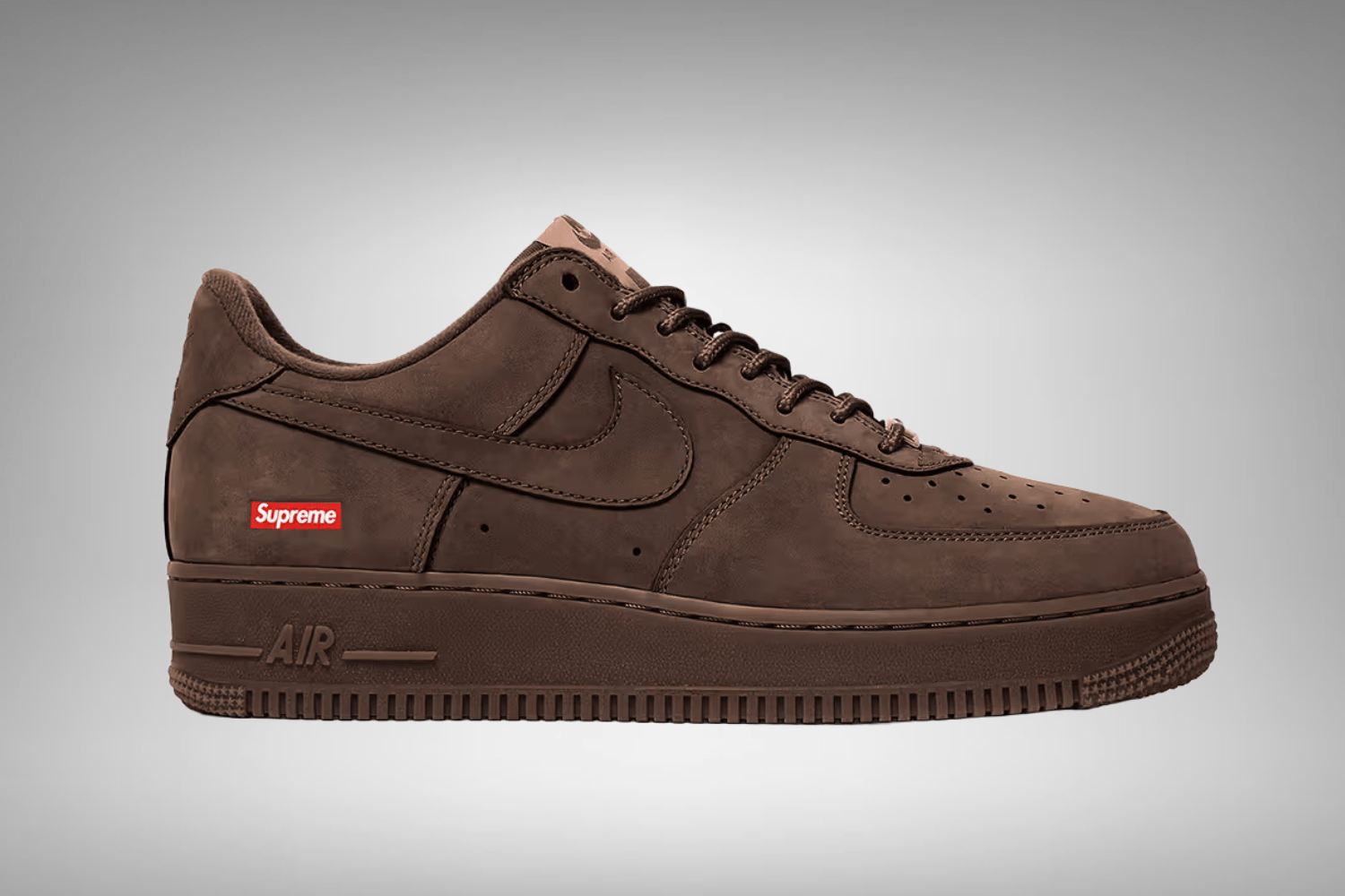 Supreme x Nike Air Force 1 &#8216;Baroque Brown&#8217; wordt verwacht in 2023