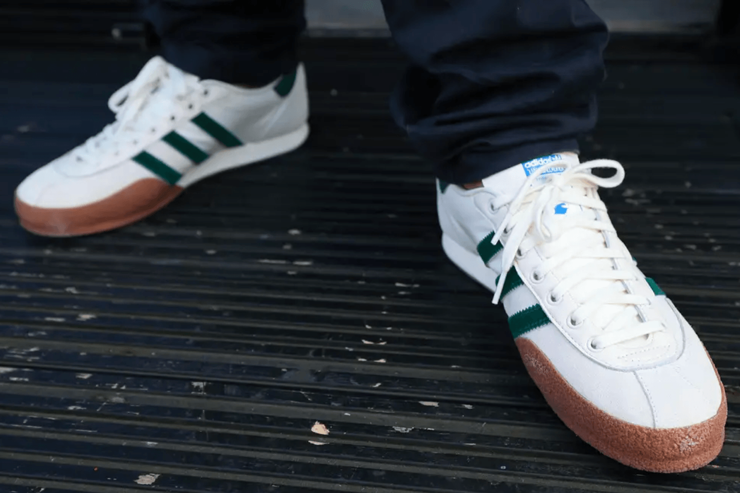 Liam Gallagher onthult &#8216;Bottle Green&#8217; colorway voor de adidas LG2 SPZL