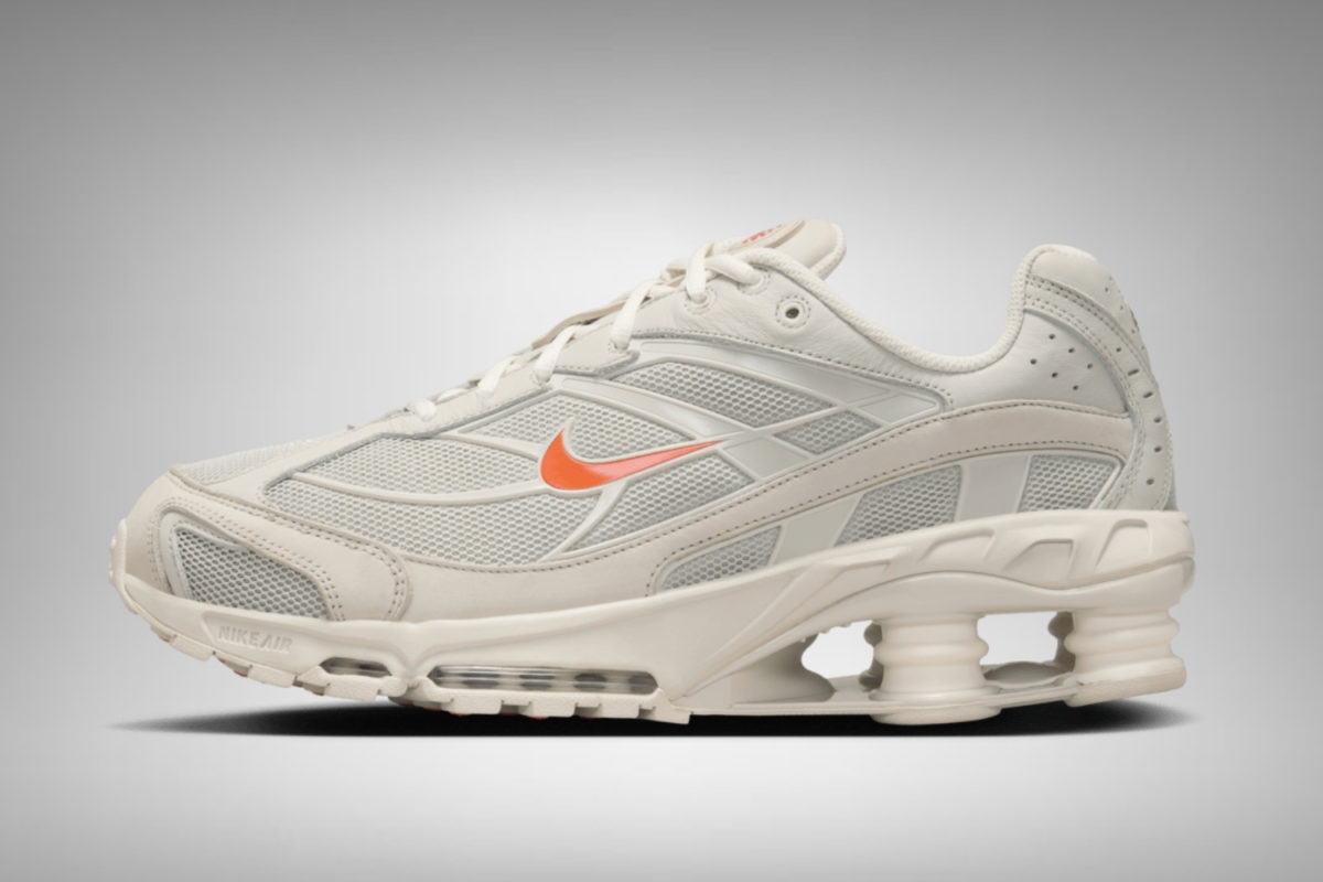 De Nike Shox Ride 2 keert terug in een 'Light Bone' kleurstelling