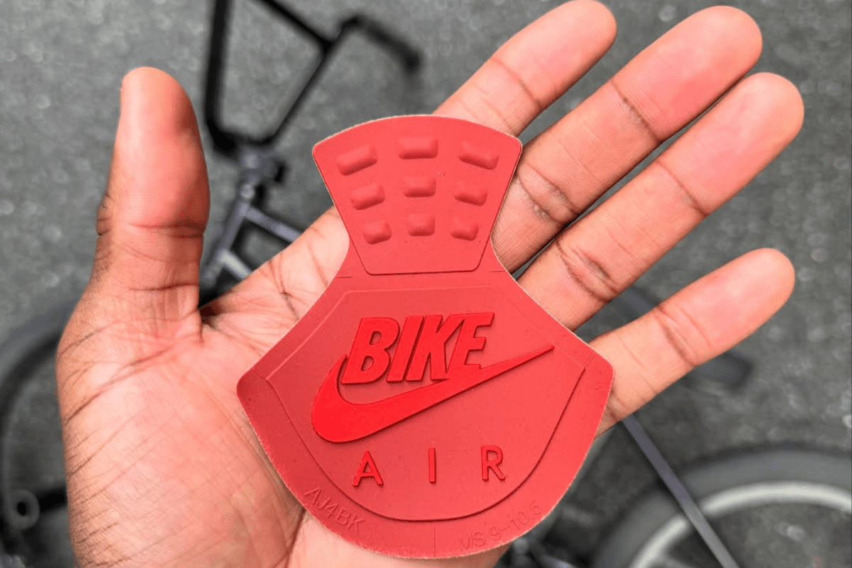 Nigel Sylvester komt met een Air Jordan 4 'Bike Air'