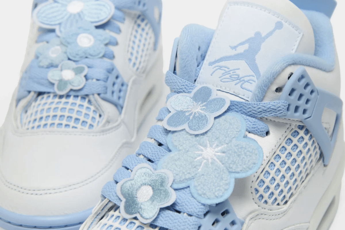 De Air Jordan 4 'Forget Me Not' viert Moederdag 2025