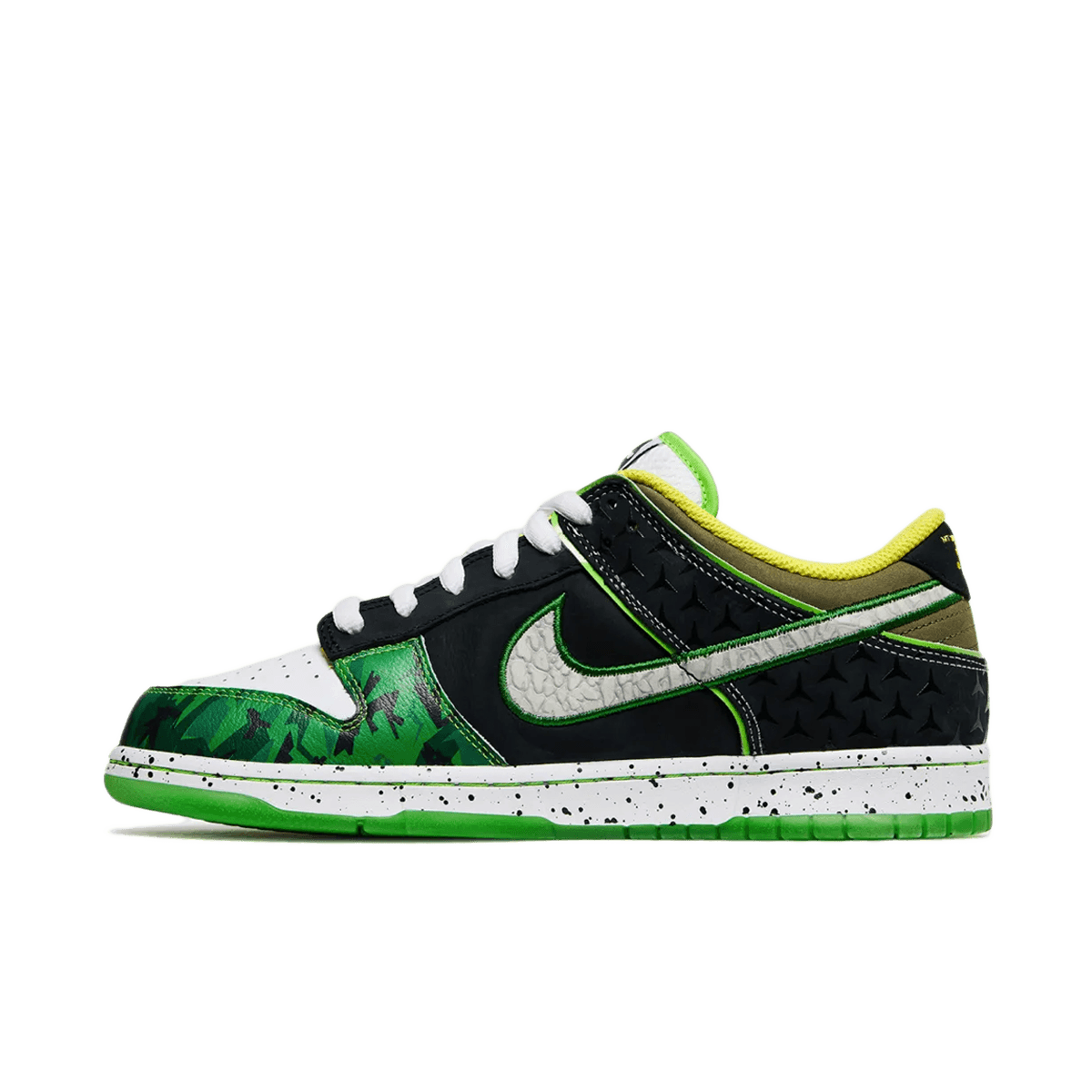 DOAF x Nike Dunk Low 'What The Duck - Away' - GOAT Exclusive HV1454-100