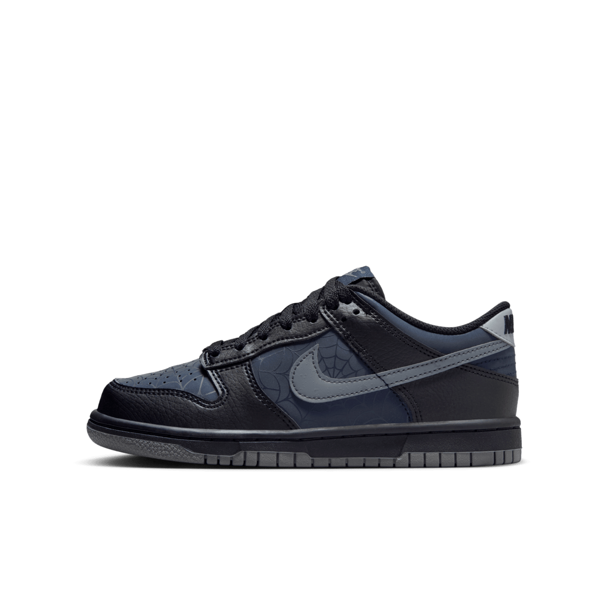 Nike Dunk Low GS 'Black Symbiote' HQ3815-001