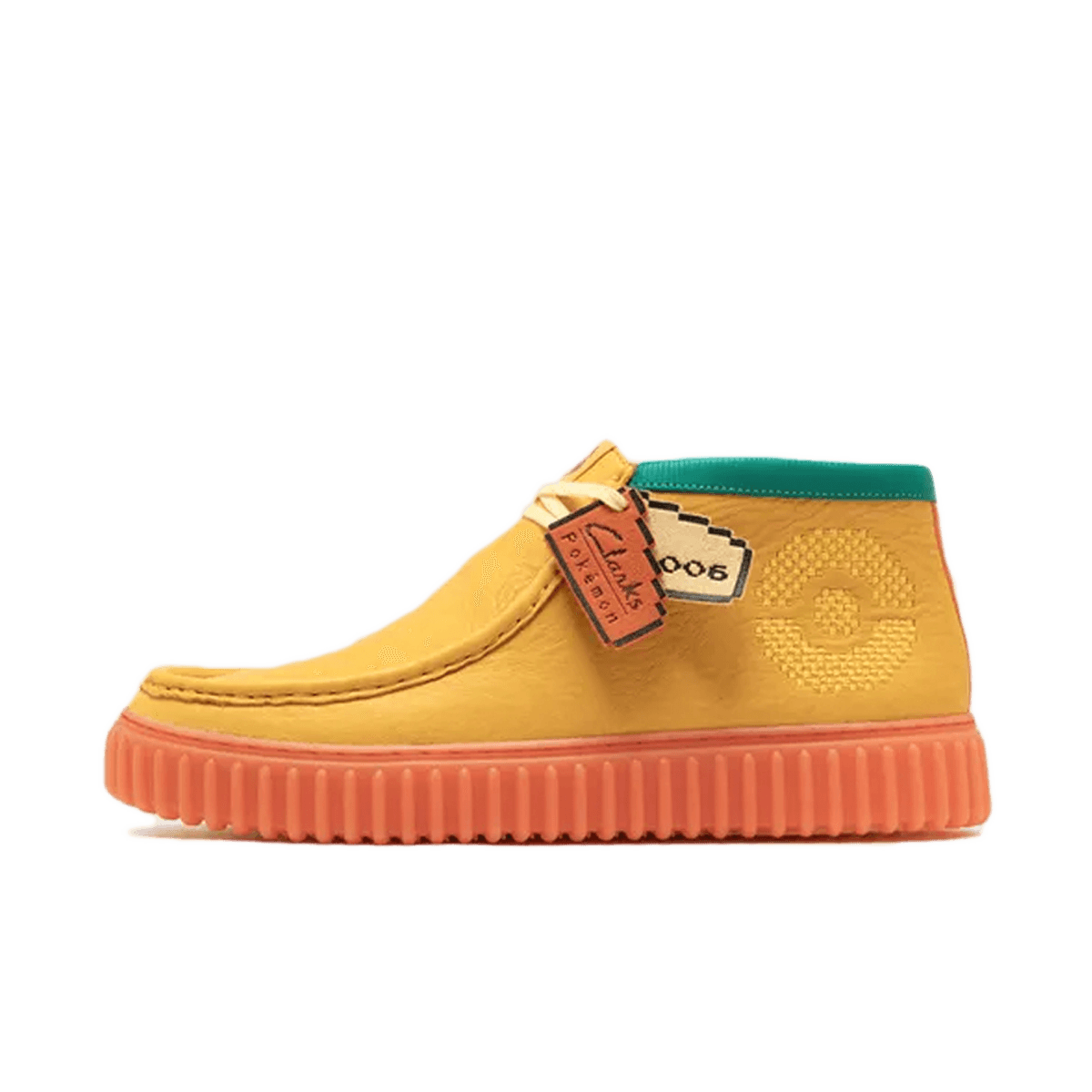 Pokémon x Clarks Torhill Explore 'Charizard' 26182499