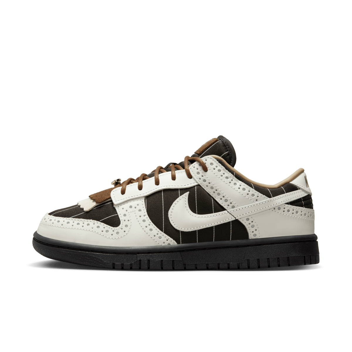 Nike Dunk Low LX WMNS 'Brogue Pinstripe' FV3642-010