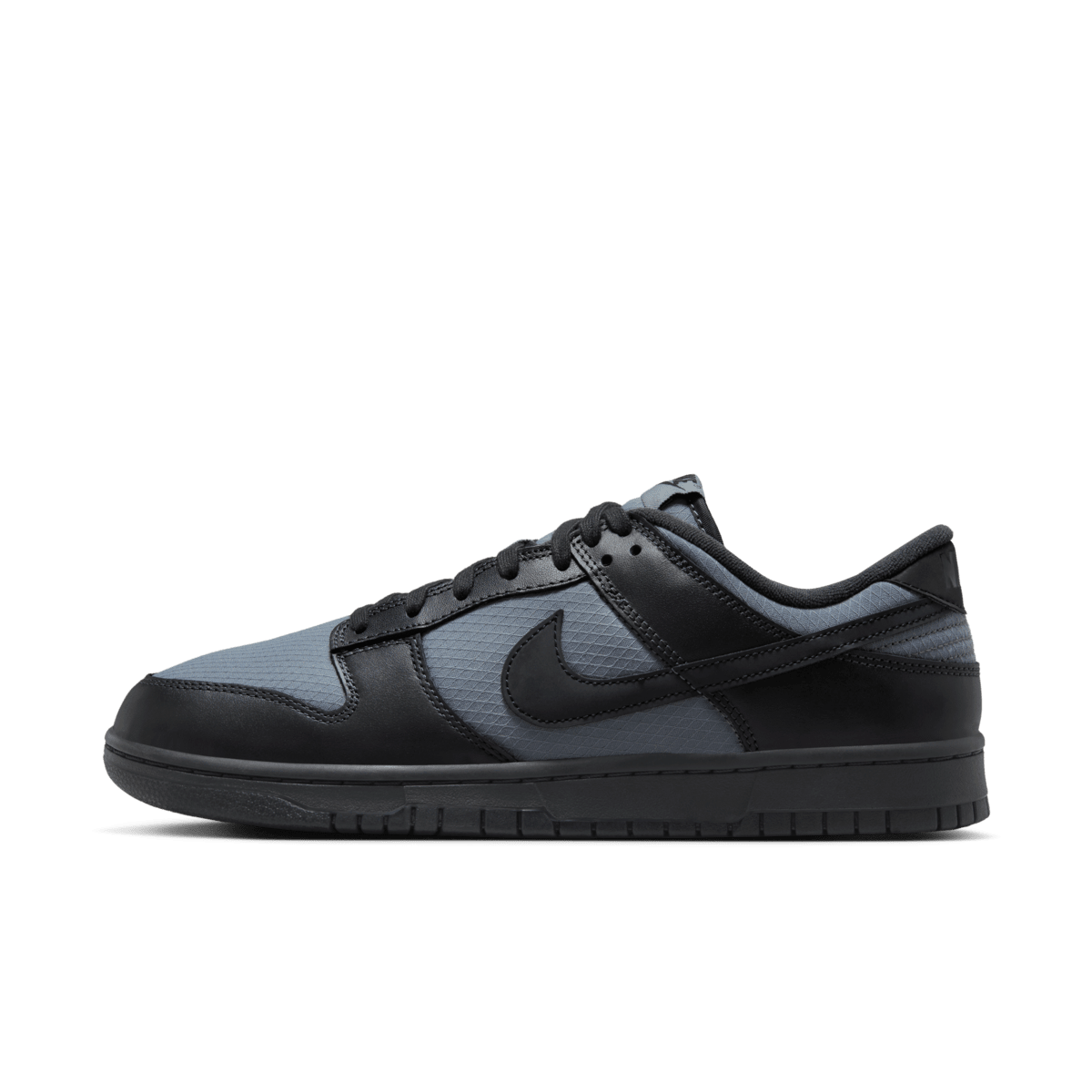 Nike Dunk Low SE 'Off Noir' FZ3052-001