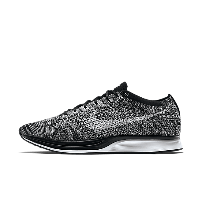 Nike Flyknit Racer