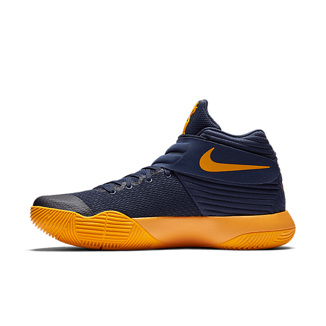 Nike Kyrie 2 Cavs 819583-447