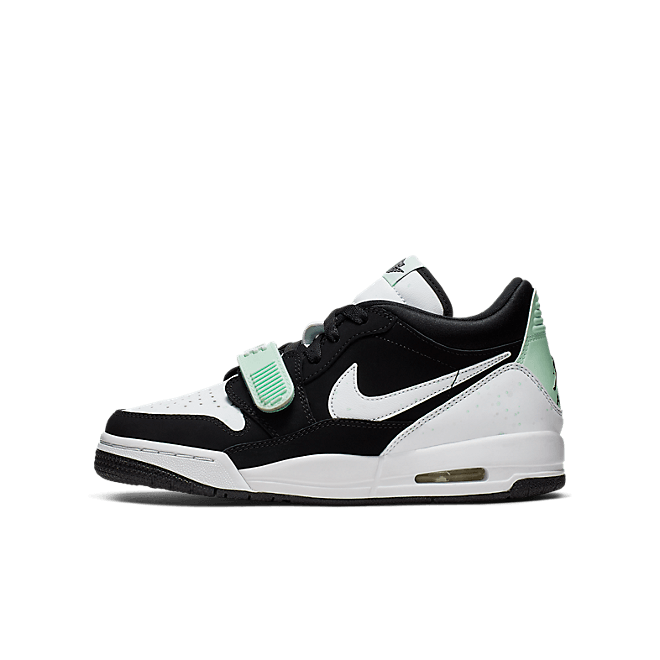 Jordan Legacy 312 Low Black White Teal Tint (GS) CJ5500-013