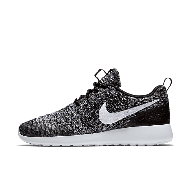 Nike Roshe One Flyknit Black White Cool Grey (W)