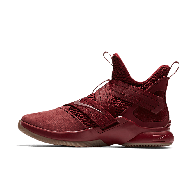 Nike LeBron Soldier 12 Team Red Gum