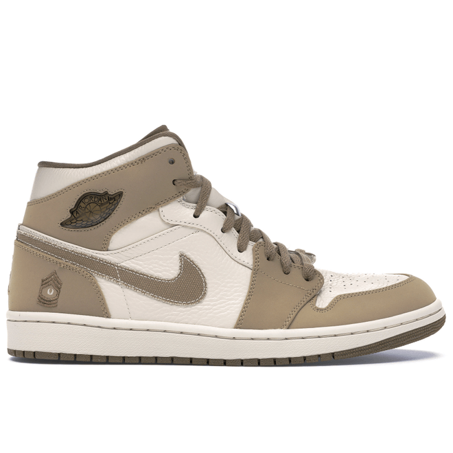 Jordan 1 Retro Armed Forces Pearl White 325514-221