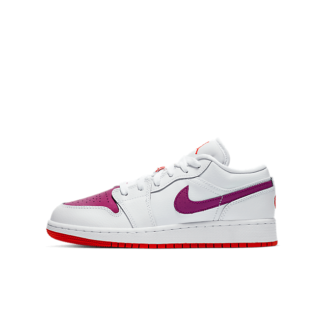 Jordan 1 Low White True Berry (GS) 554723-161