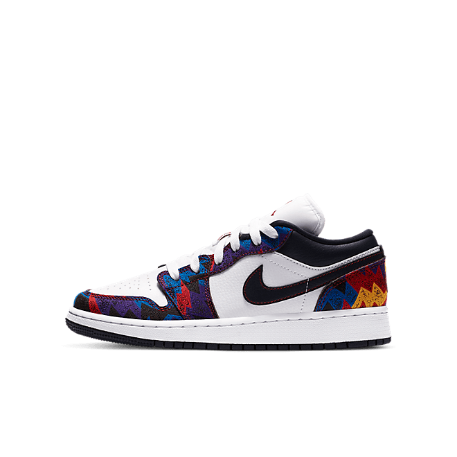 Jordan 1 Low Nothing But Net (GS) CZ8657-100