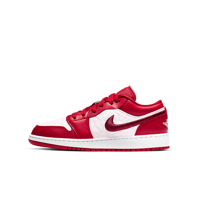 Jordan 1 Low SE Red Quilt (GS) DB3621-600