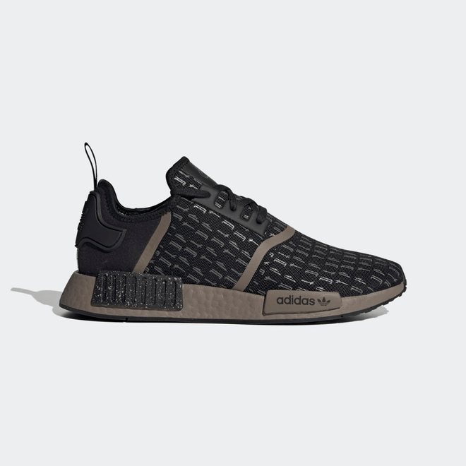 adidas NMD_R1 The Mandalorian GZ2737