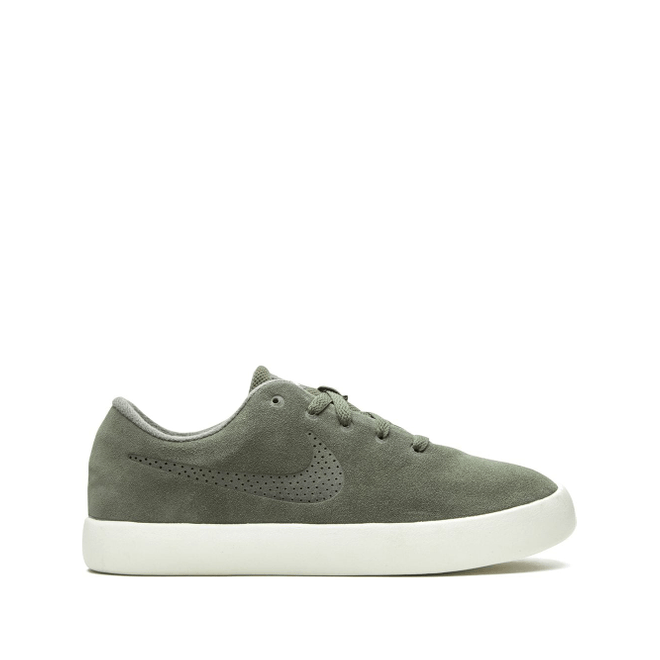 Nike Essentialist Suede low-top