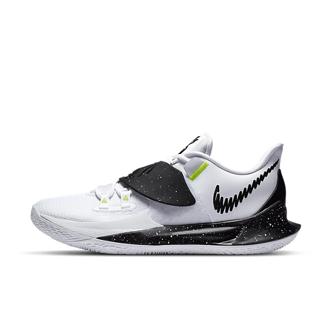 Nike Kyrie Low 3 CW6228-101