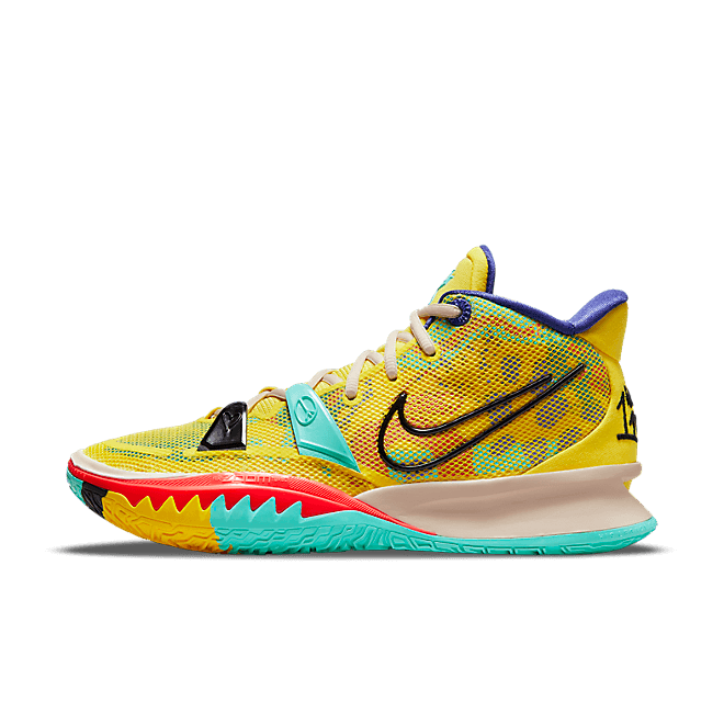 Kyrie 7 CQ9326-700