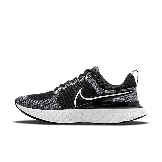 Nike React Infinity Run Flyknit 2 Oreo (W)