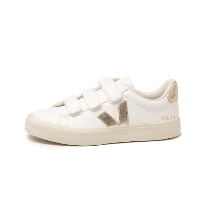 Veja WMNS Recife Logo RC052762A