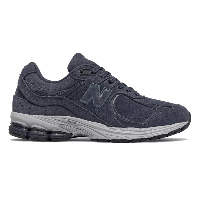 New Balance 2002R Navy Silver Metallic