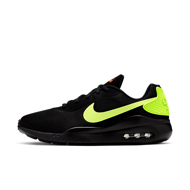 Nike Air Max Oketo