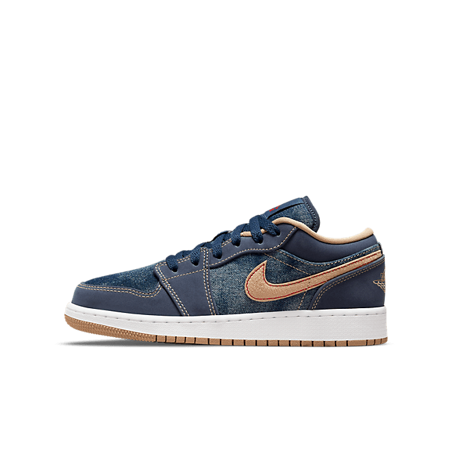 Jordan 1 Low SE Denim (GS) DM4692-400