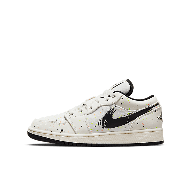 Jordan 1 Low SE Paint Splatter (GS) DH3295-100