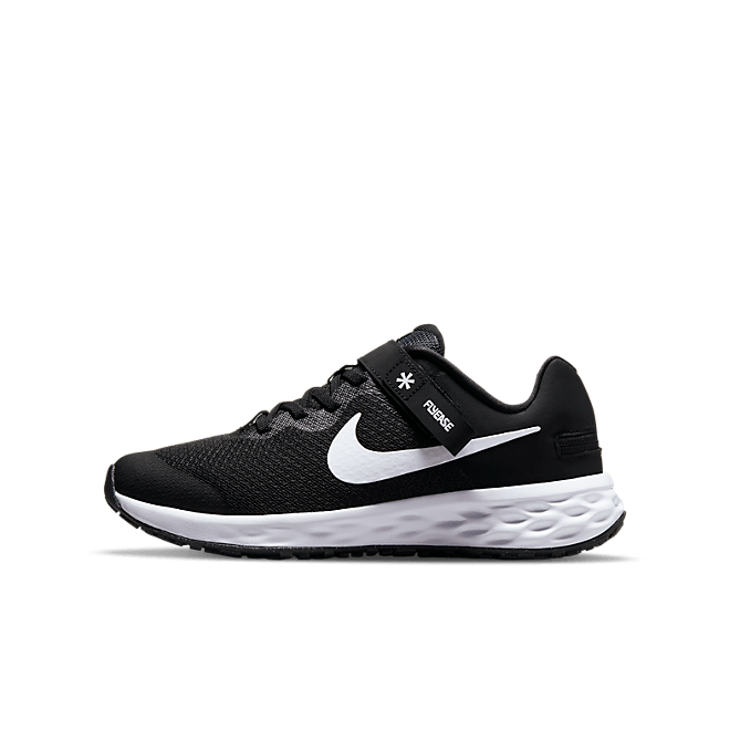Nike Revolution 6 FlyEase Eenvoudig aan en uit te trekken DD1113-003