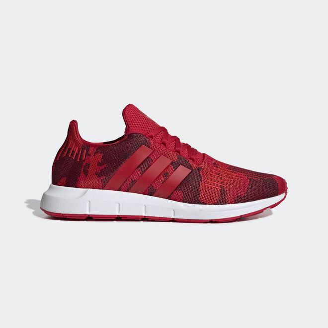 adidas Swift Run Scarlet