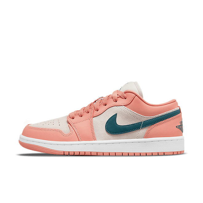 Air Jordan 1 Low WMNS 'Light Matter Root' DC0774-800