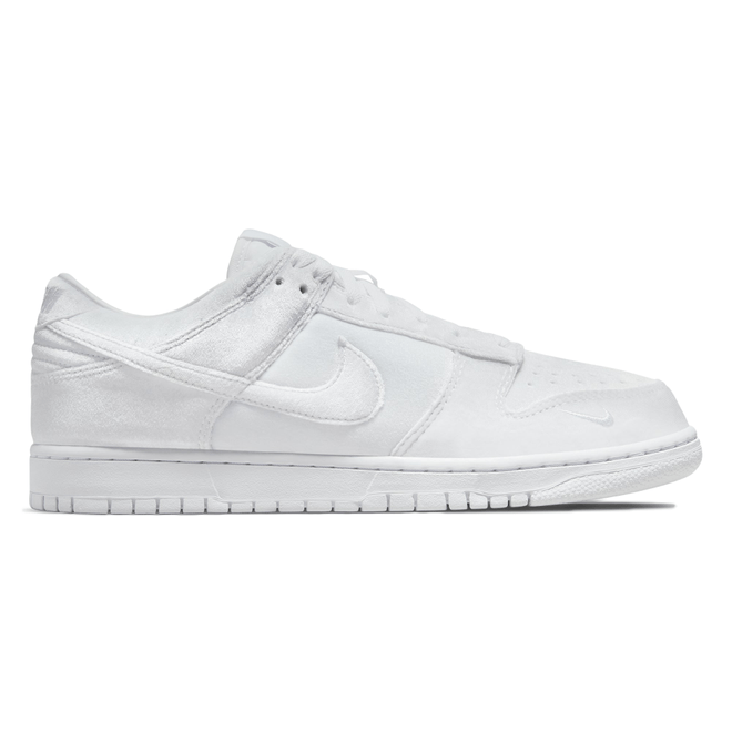 Nike Dunk Low Dover Street Market Triple White Velvet DH2686-100