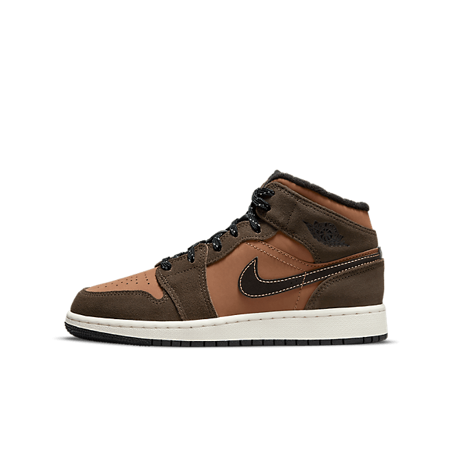 Jordan 1 Mid SE Dark Chocolate (GS) DC7248-200