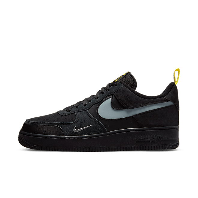 Nike Air Force 1 Low Cut Out Swoosh Black DO6709-001