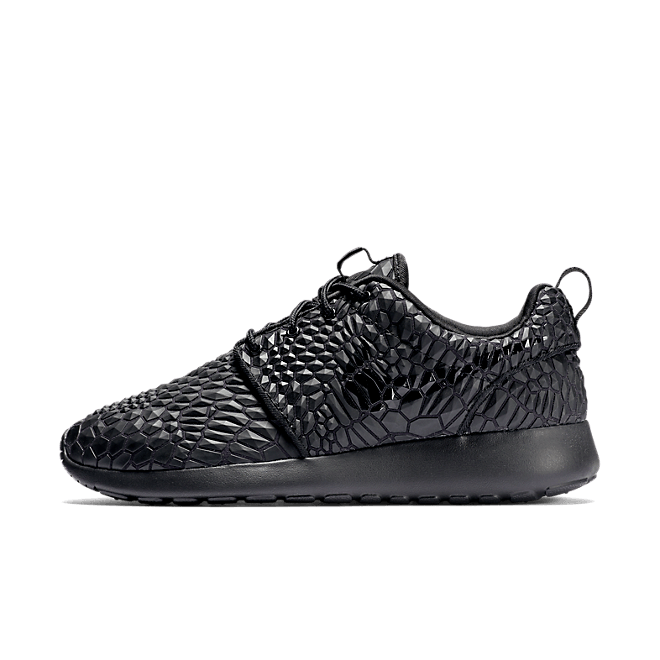 Nike Roshe One DMB Triple Black (W)