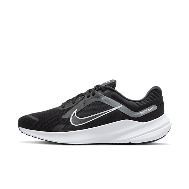 Nike Quest 5 Marathon Running 