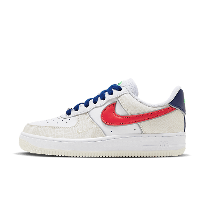 Nike Womens Air Force 1 '07 LX White  DV1493-161